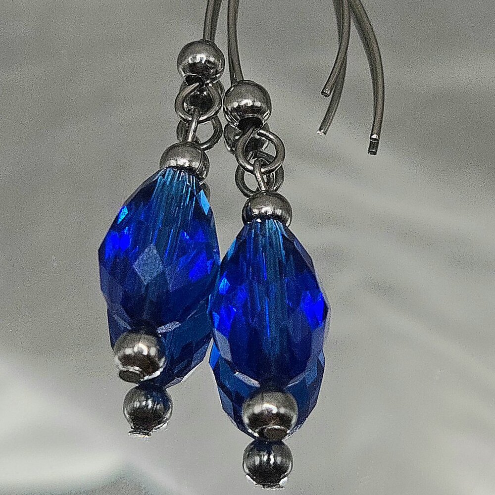 Stainless Steel Cobalt Blue Crystal Necklace and Earings Set - Picture 1 of 12